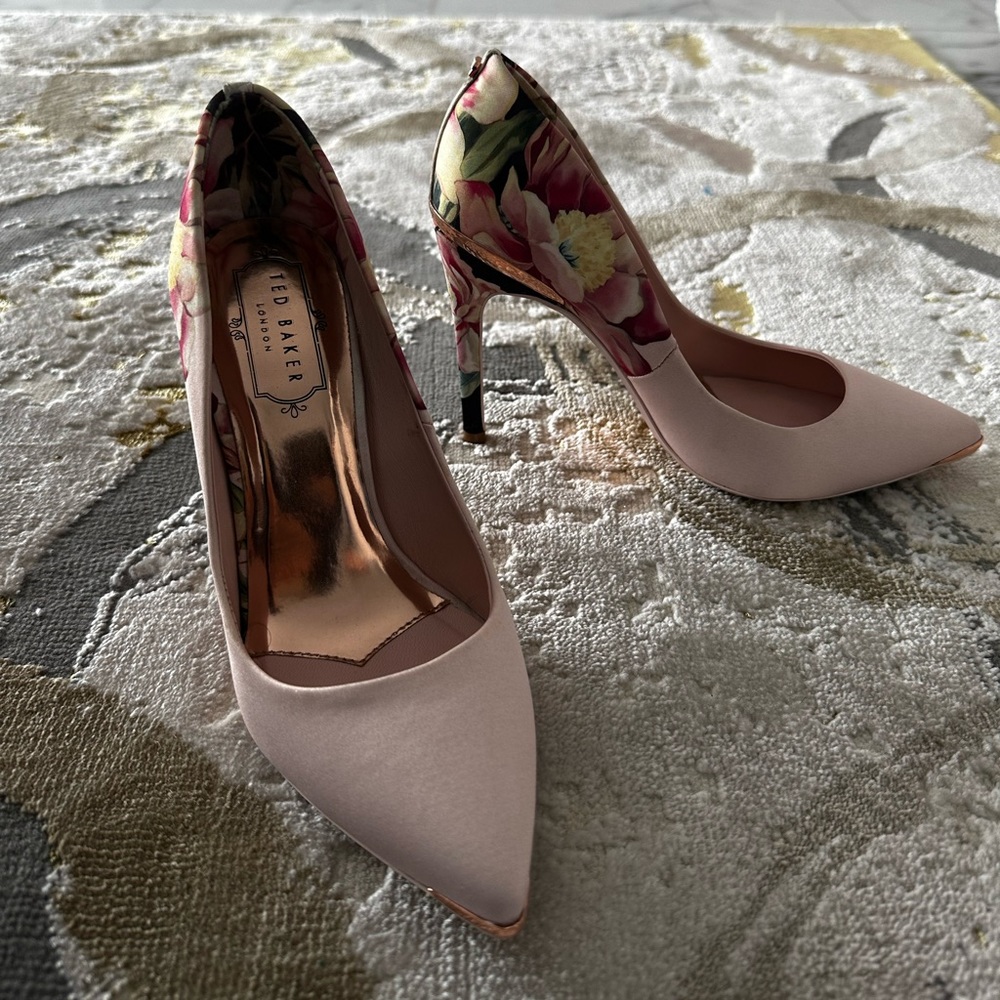 Ted Baker Beautiful Floral Pink Heels